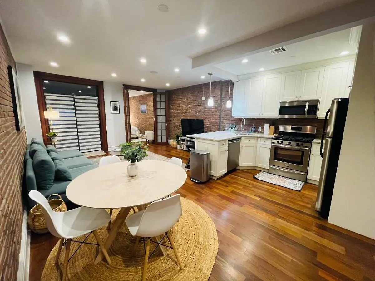 Holiday home Historic Brownstone - Newly Renovated Brownstone On Historic Street With Outdoor Space New York United States