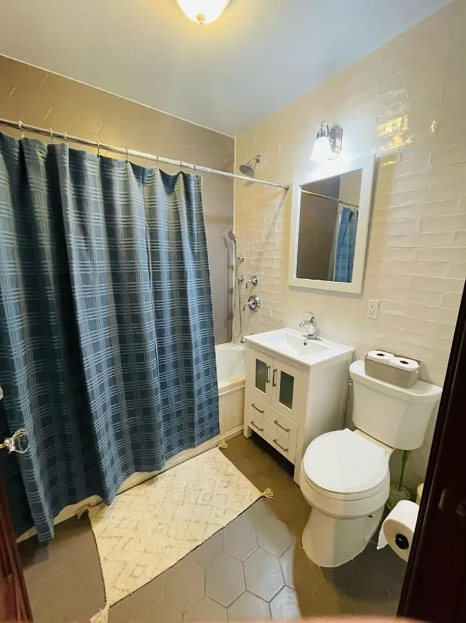 Historic Brownstone - Newly Renovated Brownstone On Historic Street With Outdoor Space New York 0*,