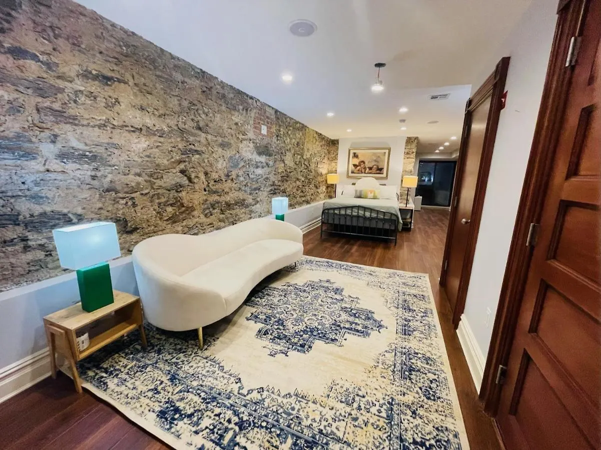 Historic Brownstone - Newly Renovated Brownstone On Historic Street With Outdoor Space New York 0*,  United States